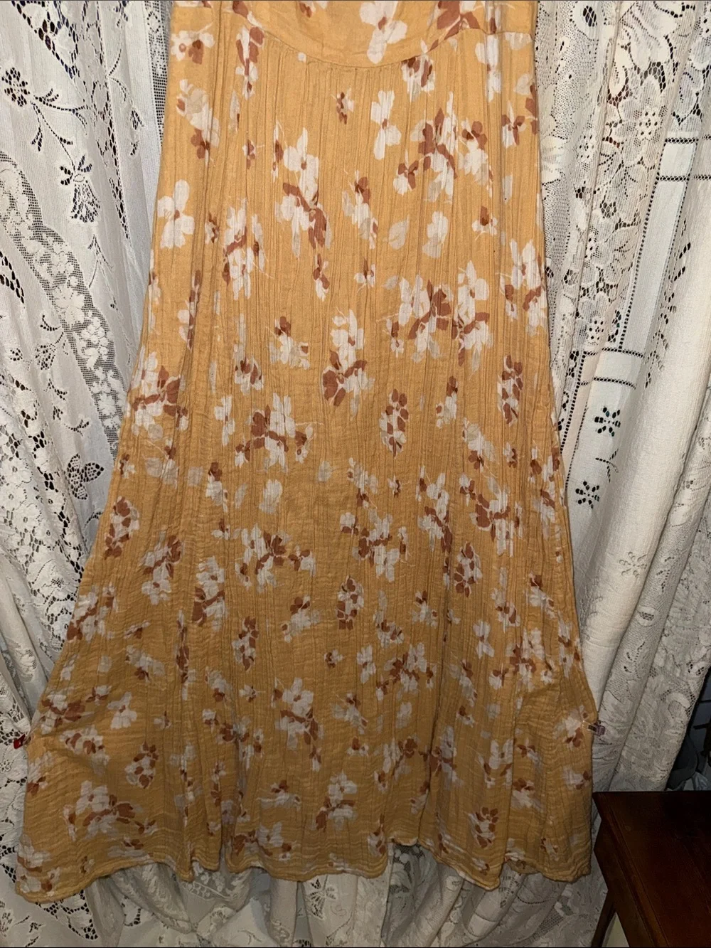 Women's Yellow Floral Spaghetti-Strap Maxi Dress medium Tall
